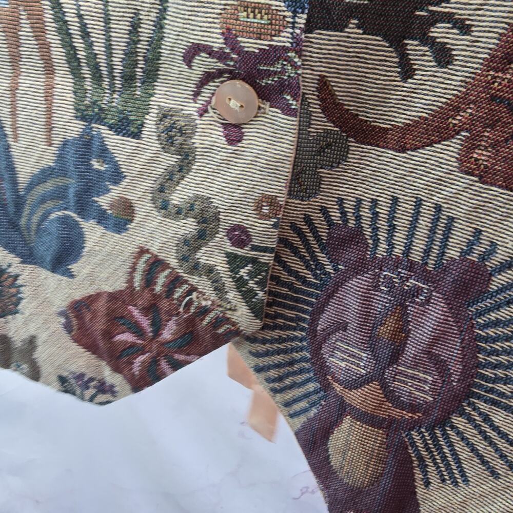 Vintage Tapestry Vest Womens Large Animal Squirrel Frog Woven Carpet Safari - Picture 7 of 10